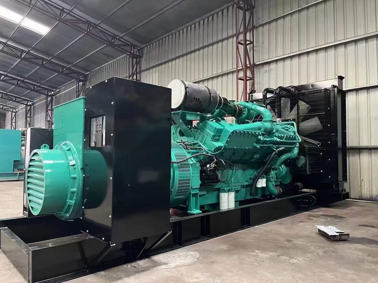 内江如何降低 800kW 柴油发电机输出电流的波动？