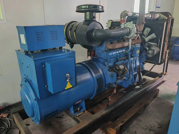 内江100kW柴油发电机组使用多级机油有哪些优缺点？